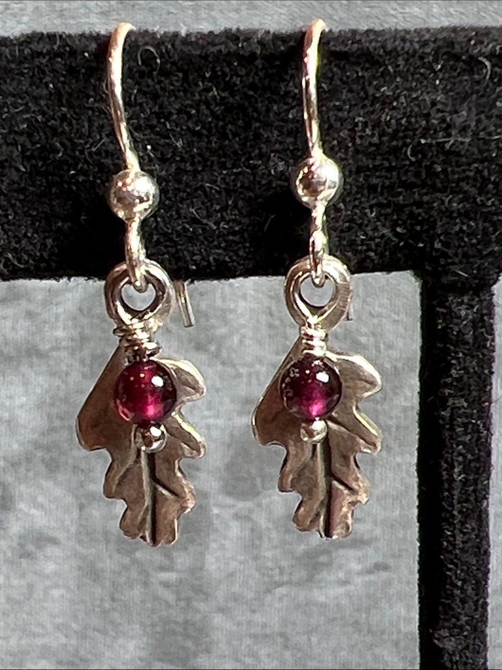 Garnet gemstones with oak leaf charms Sterling Silver earwires, dangle earring - Picture 4 of 9